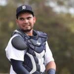 Eliézer Alfonzo Jr. no fue a jugar carrito en Detroit, batea .667