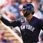 Everson Pereira le da con todo a la pelota por un cupo en los Yankees