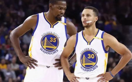 Los Warriors van a por Jimmy Butler y Kevin Durant