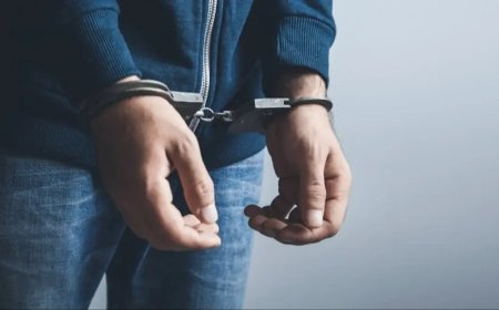 Profesor mostraba pornografía a sus alumnos: preso