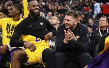 Doncic debutó en la banca de los Lakers