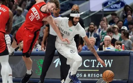 Anthony Davis lesionado en su debut con Dallas