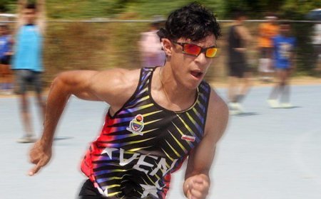 Entregan premio Luis "Lucho" Moreno