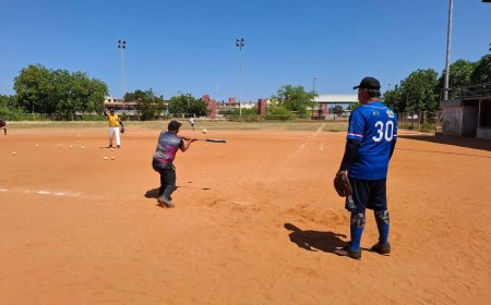 SOFTBOL GUARACHERO: Otra tarde de homenajes y 4 partidos