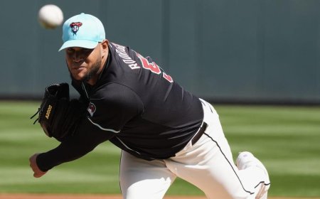 Eduardo Rodríguez perfecto ante los Rojos y tiene efectividad 0.00