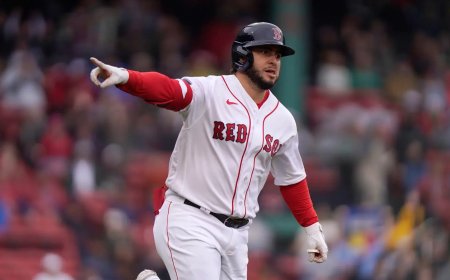 Wilyer Abreu la mandó a más de 400 pies en el Opening Day