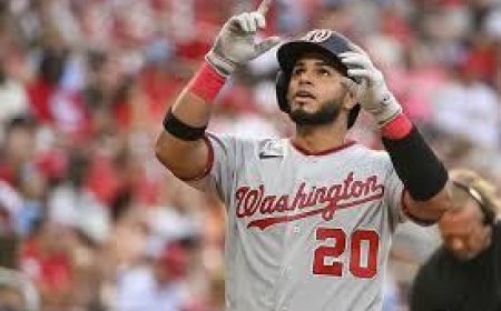 Keibert Ruiz castigó a Zack Wheleer y se la mandó a las gradas