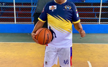 Luis Canónico, del HCV, líder anotador del máster 60