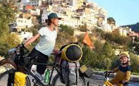 El amolador y el chamo juguetón: Dos historias en dos ruedas