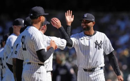 Yankees pone en asignación al venezolano Yoendrys Gómez