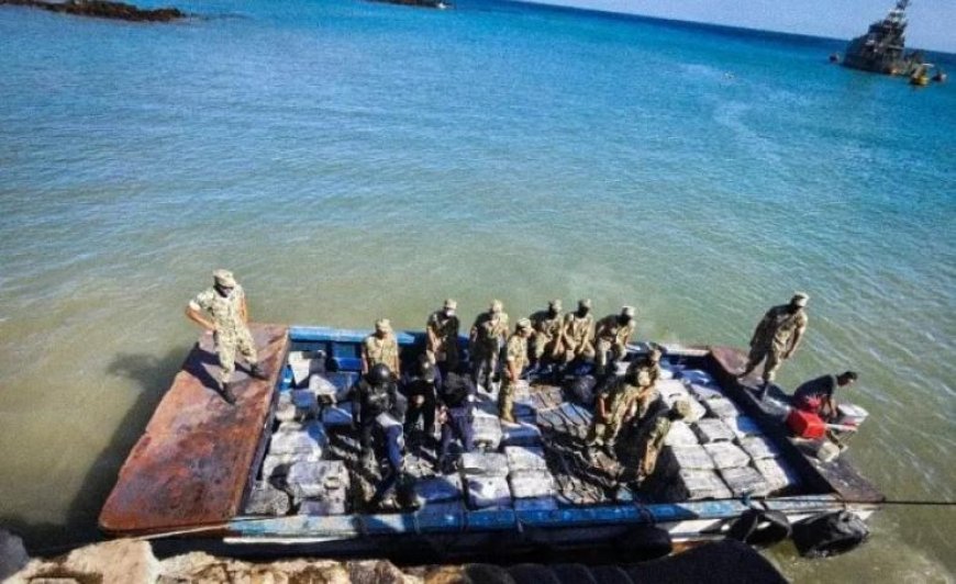 Cayó un venezolano en barco atunero repleto de cocaína