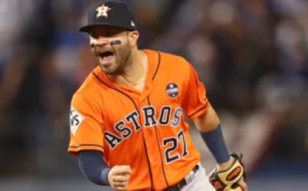 Altuve arriba a 35 con paso firme a Cooperstown