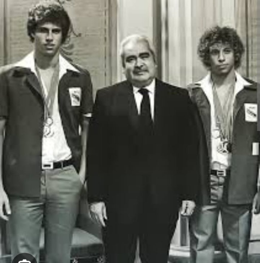 El día que Luis Herrera Campins agasajó a dos caballos llamados Manuel