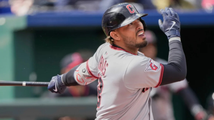 Gabriel Arias explotó con cuatro hits y llegó a 33