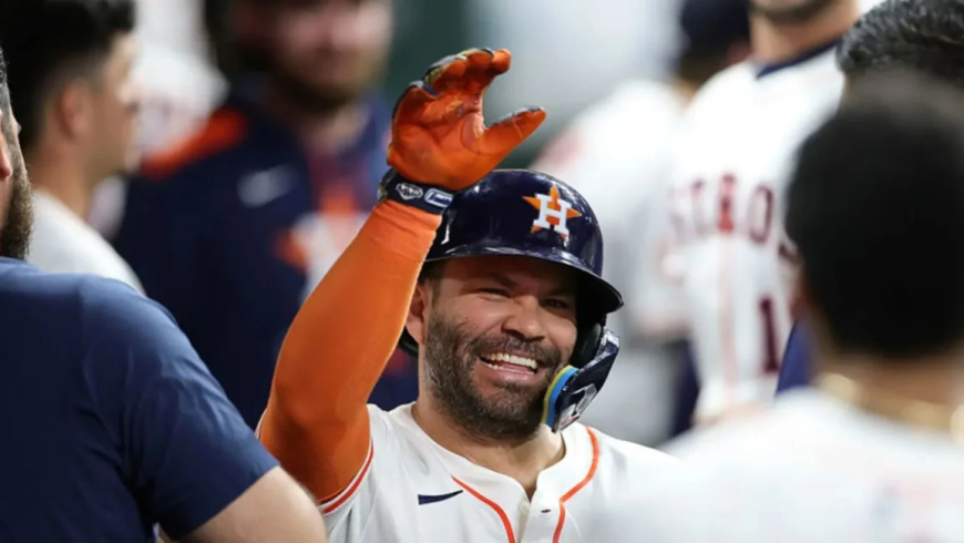 Altuve con su cuarto multihit del año y acosa a dos inmortales