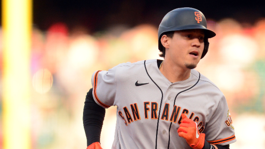 Un Altuve perfecto lideró la paliza sobre Oakland