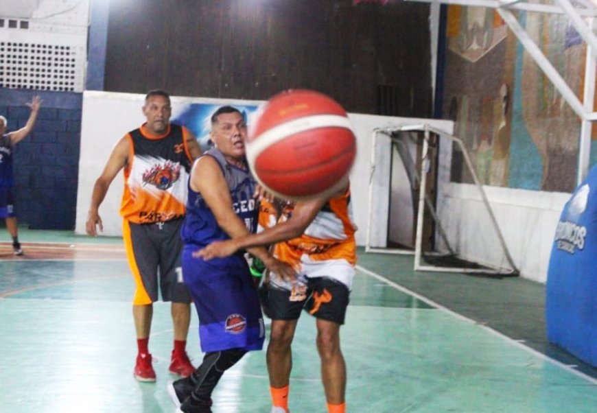 Basquet más 60 salta otra vez al tabloncillo