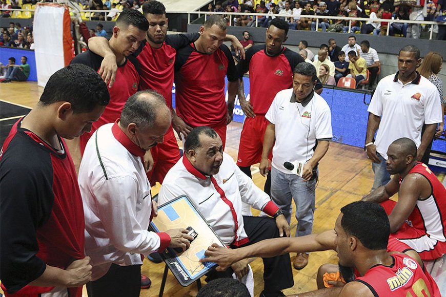SINTESIS DEPORTIVA: Néstor Salazar enfocado en ser campeón