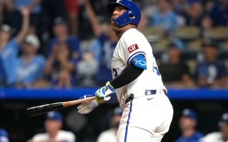 Salvador llegó a seis toletazos