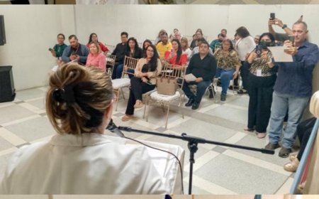 ¡Celebrando con los periodistas en el Gigante de la Salud!