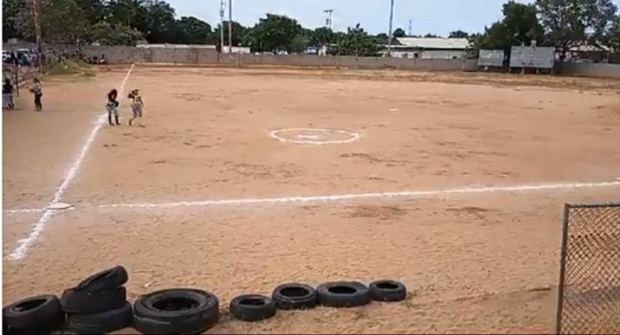 Lo único que sirve en el Tomás Morillo es el terreno de juego, lo demás es un peligro