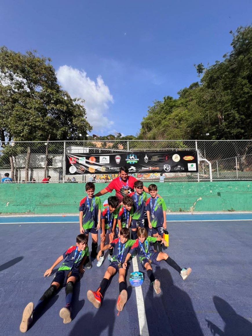 FUTSAL LA CONCHA: Centro Portugués, Emil Friedman y Ursimbol campeones