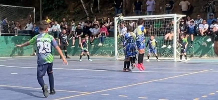 FUTSAL LA CONCHA: Centro Portugués, Emil Friedman y Ursimbol campeones