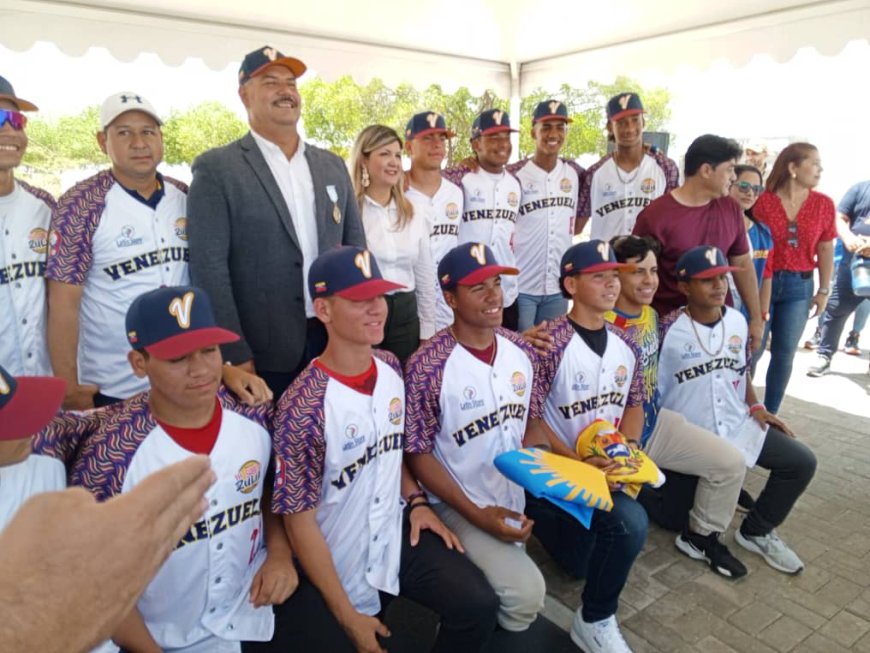 Los campeoncitos revalidaron invictos, ahora son Latinoamérica 