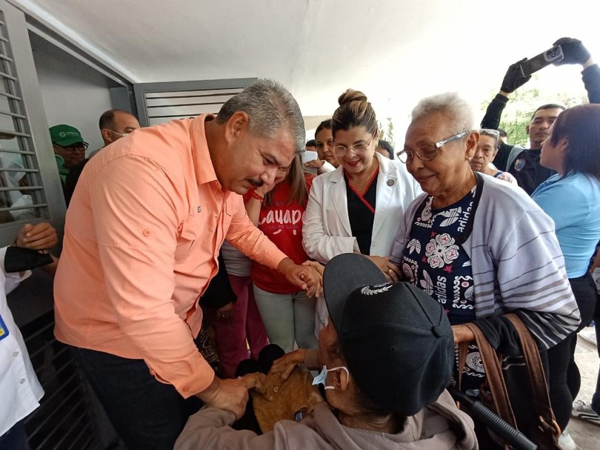 Luis Caldera ratificó en el Sahum su compromiso de transformar la salud en el Zulia