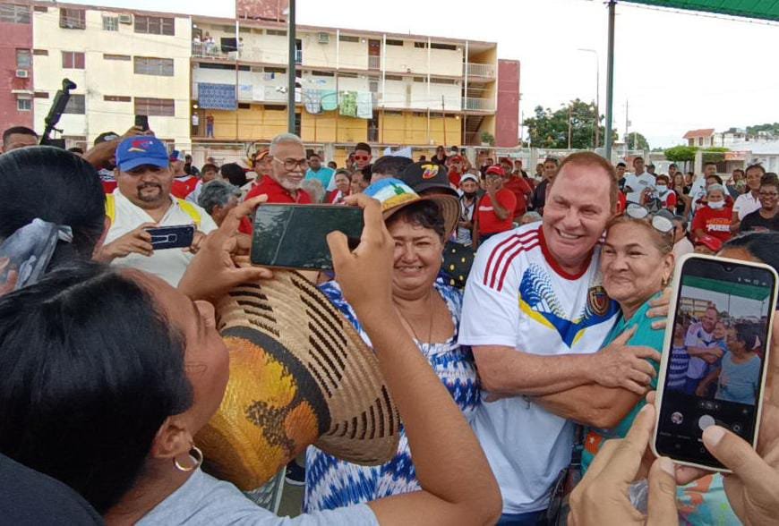 Di Martino: Maracaibo sin alcalde y el pueblo marginado
