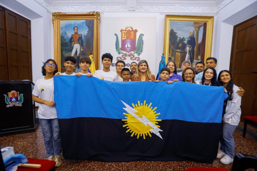 Gobernación abandera a jóvenes que representarán al Zulia en Olimpíada de Astronomía