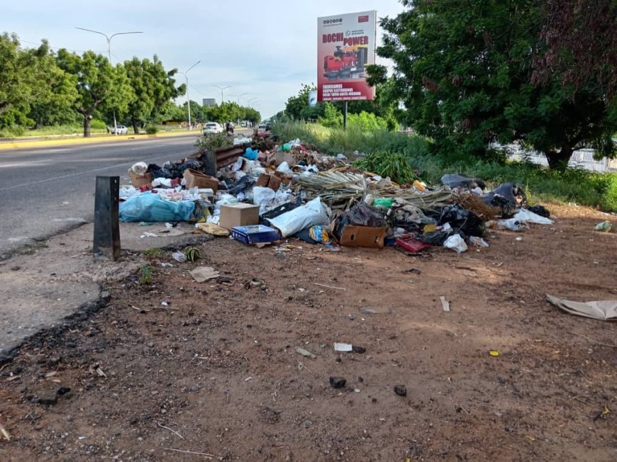 Maracaibo clama a Di Martino la saque de la inmundicia 