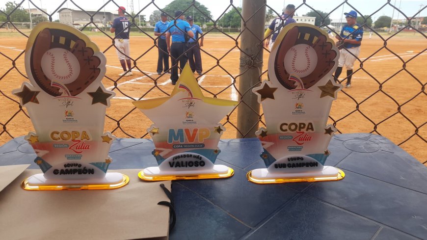 "Maracaibo Somos" por Zulia al Nacional de Softbol Látigo
