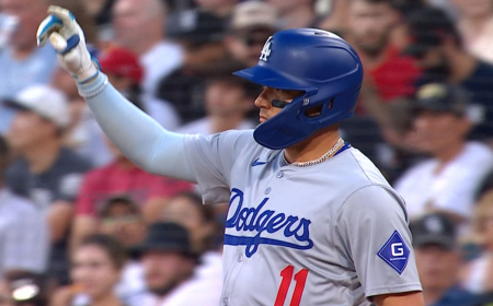 Miguel Rojas hizo retumbar el Dodgers Stadium con su cuarto garrochazo