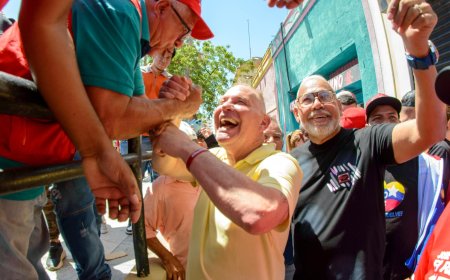 Di Martino: "Ordenaré el caos vial en la ciudad con monitoreo, semáforos y policías bien pagados"  .
