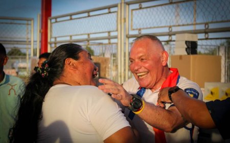 Di Martino, un ejemplar político venezolano digno de reconocimiento: Minisstro de Comunas
