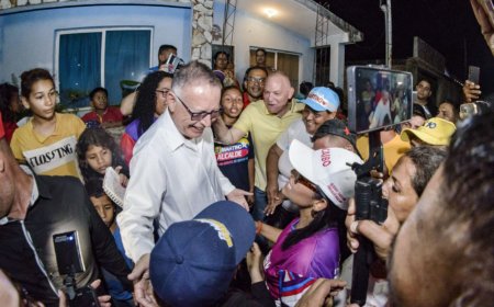 Arias Cárdenas recorrió con Di Martino parroquia Venancio Pulgar