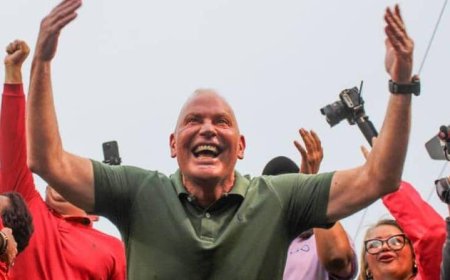 Una barrida roja: Di Martino Alcalde