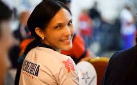 El homenaje del softbol femenino a dos Glorias del Deporte zuliano