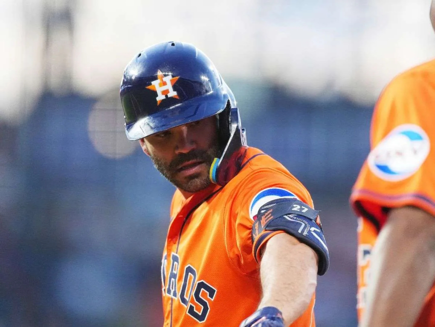 Altuve superó a Jeff Bagwell con más hits en Houston
