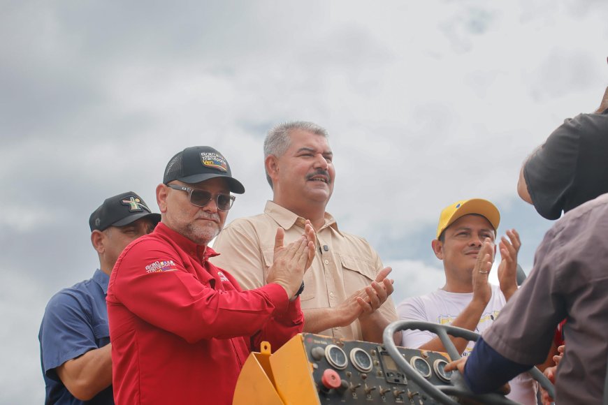 PLAN ZULIA OESTE: Colocan 10 mil toneladas de asfalto en el corredor vial Hugo Chávez