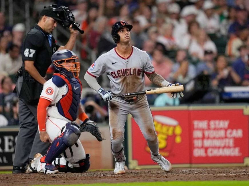 Brayan Rocchio largó el primero y Altuve se puso a un hit de Concepción
