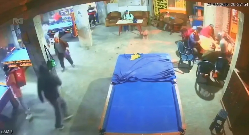 Le metieron 12 balazos a venezolano en un billar: Falso delivery lo cazó