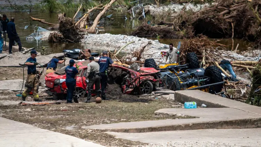 TRAGEDIA POR LLUVIAS EN TEXAS: Van 110 muertos y casi 200 desaparecidos