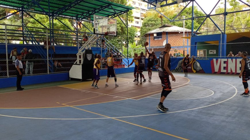 Profesionales y GNB clasificaron a cuartos de final del máster 60