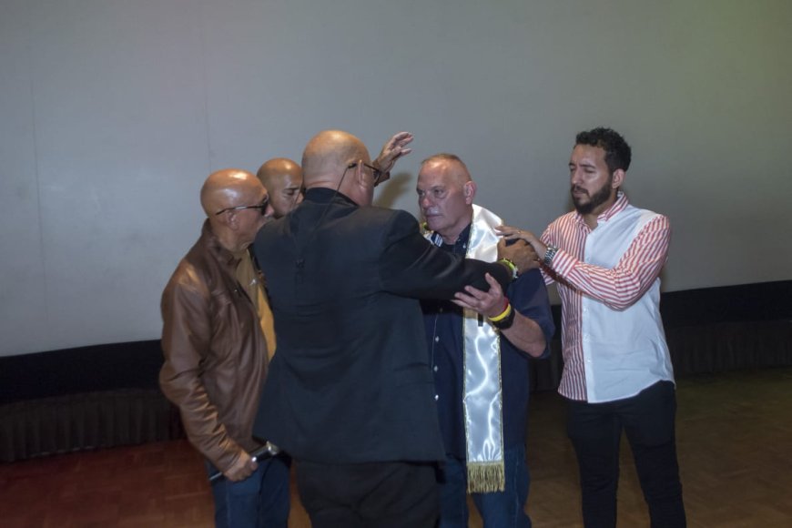 Di Martino en encuentro con 350 Pastores: Estoy en Maracaibo porque Dios lo permitió