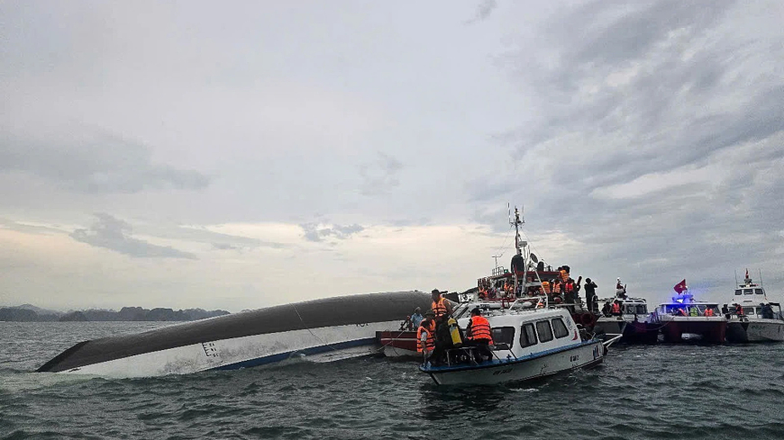 Van 38 muertos por naufragio de barco en Vietnam: 20 niños iban de pasajeros
