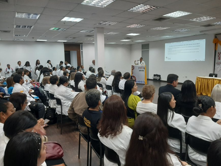 UCS Zulia honra al Dr. Humberto Fernández-Morán en su IV Jornada Científica