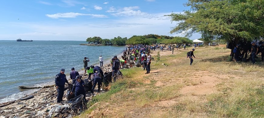 336 toneladas de plástico menos para conmemorar 2 años del plan de recuperación del Lago