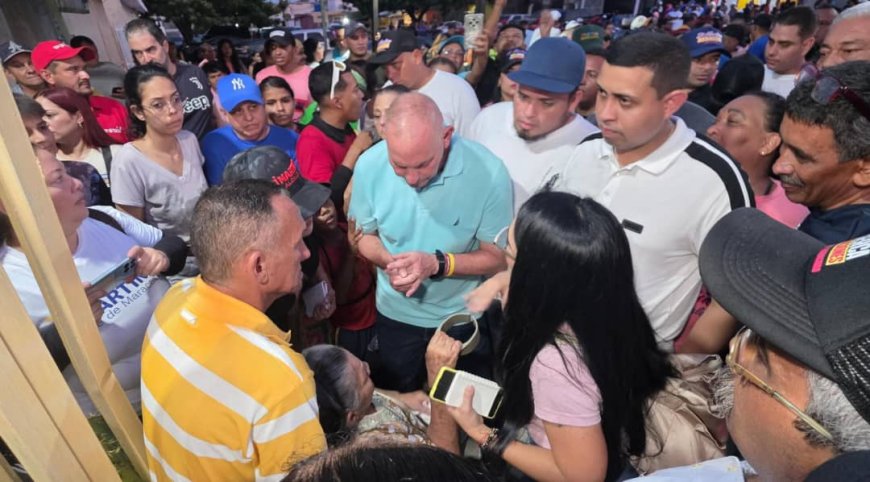 Con multitudinaria caminata en San Jacinto culminó su campaña Di Martino 